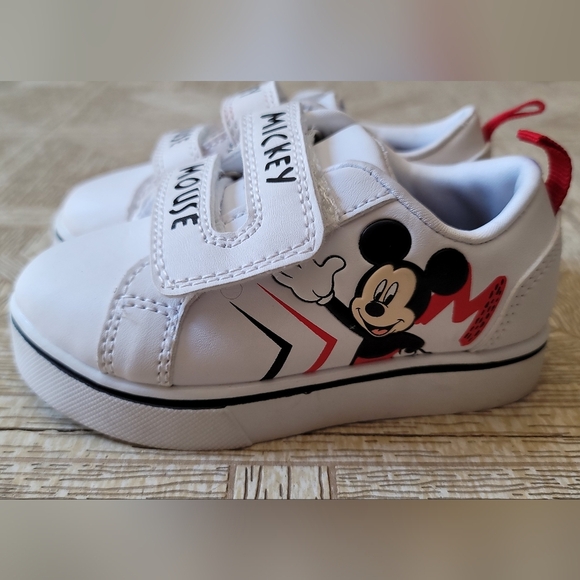 C- Toddlers Mickey Mouse velcro shoes - Picture 4 of 5